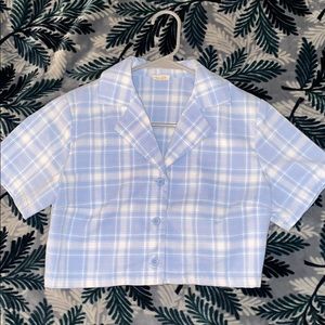 cropped blue plaid button up